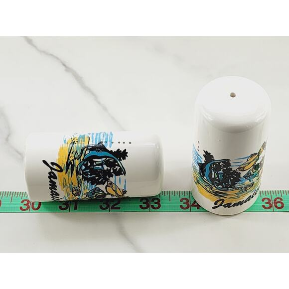 Jamaica Salt & Pepper Shakers Souvenir 3 1/4" White Porcelain Ocean Fish Design - Picture 11 of 11